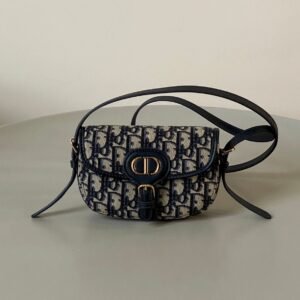 BOBBY EAST-WEST BAG 17 IN BLACK OBLIQUE JACQUARD