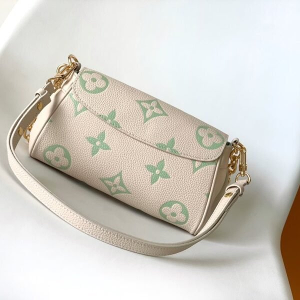 img_2d10544c_20240422_i1713759727_8492_2_jpg.jpg img_2d10544c_20240422_i1713759727_8492_2_jpg.jpg