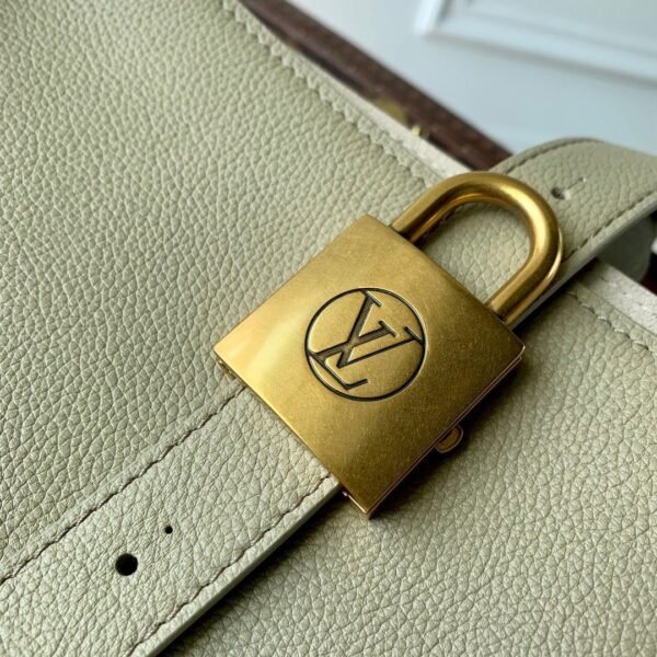 img_4828b284_20240905_i1725514578_5964_4_jpg.jpg img_4828b284_20240905_i1725514578_5964_4_jpg.jpg