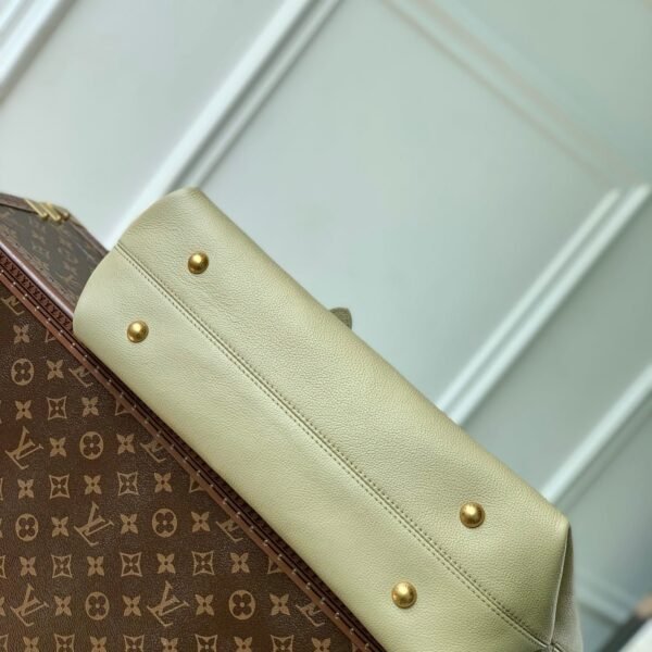 img_4828b284_20240905_i1725514578_7580_3_jpg.jpg img_4828b284_20240905_i1725514578_7580_3_jpg.jpg