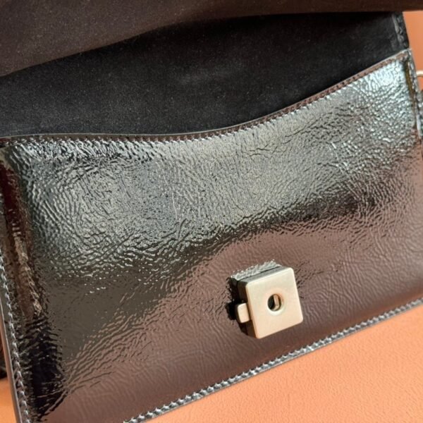 img_89648692_20241017_i1729163221_6430_4_jpg.jpg img_89648692_20241017_i1729163221_6430_4_jpg.jpg