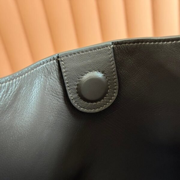 img_89648692_20241104_i1730710327_4711_3_jpg.jpg img_89648692_20241104_i1730710327_4711_3_jpg.jpg