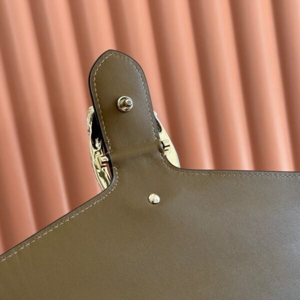 img_89648692_20241218_i1734509050_7341_0_jpg.jpg img_89648692_20241218_i1734509050_7341_0_jpg.jpg